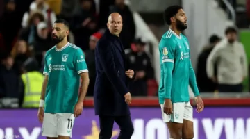 هل أوشك ليفربول على إقالة سلوت؟!